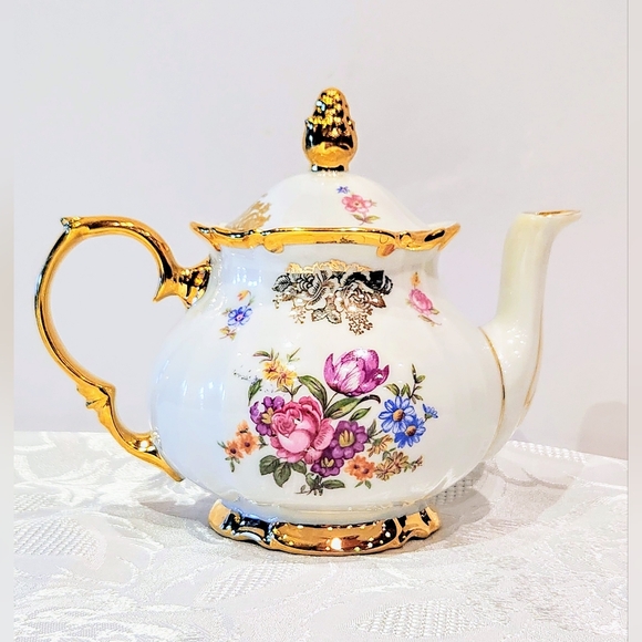 Vintage little German Tea pot. Rare Reichenbach Gold Gilded  bone china - Picture 6 of 15